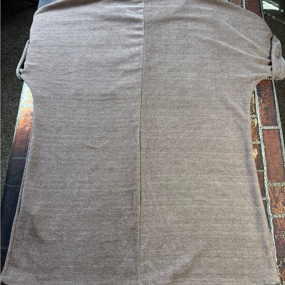 White Birch Mauve Top with Black Accent Pocket - Picture 5 of 5